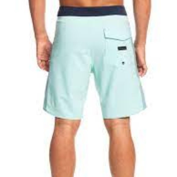 NWT!! Quiksilver Highlite Arch 19" Mens Boardshorts Angel Blue Size 40 - Picture 8 of 10